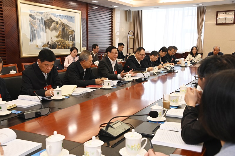 Ӧ���ڰ��մ����������������ɰ�